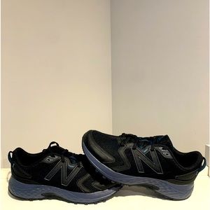 NEW BALANCE MEN'S MT410 V7 ALL TERRAIN TRAIL RUNNING SHOES Size 9.5 Width 4E